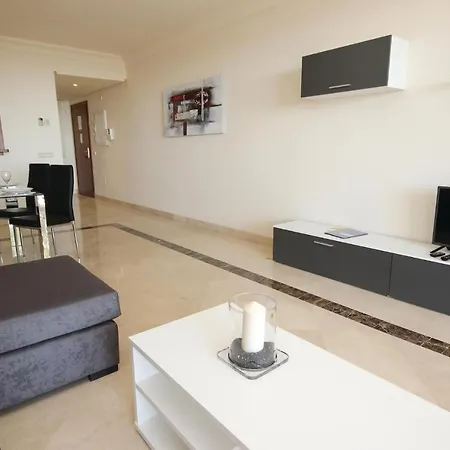 Two-bedroom In Benahavis Appartement Estepona