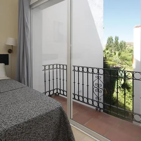 Two-bedroom In Benahavis Appartement